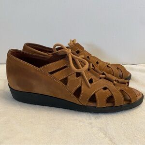 BeautiFeel Brown Suede Lace Up Sandals